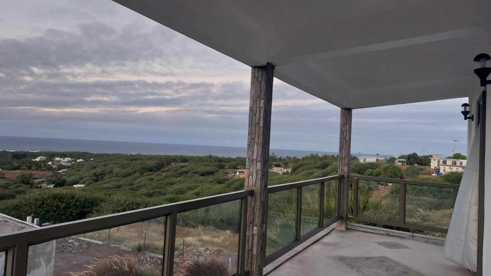 Izava Lodge Nouvelle Découverte 外观 照片